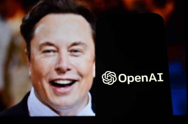 Elon Musk amenaza con demandar a Apple por este insólito motivo