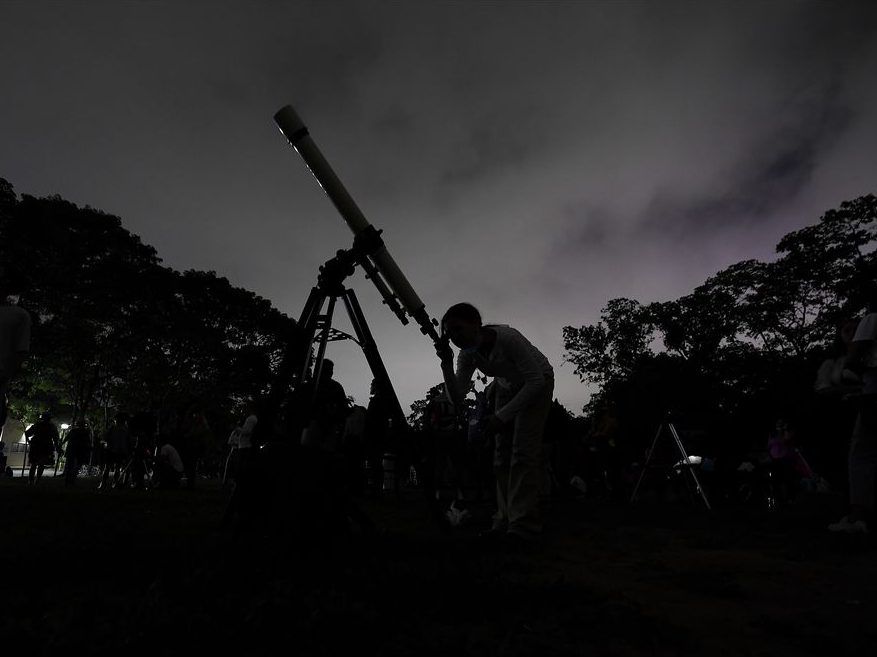 Six planets are hanging out in early morning skies this month