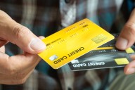 Cuándo puedes pedirle al banco que pause los pagos de tu tarjeta de crédito