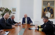 Delegación del Congreso de EE. UU. visita Ecuador para fortalecer cooperación en seguridad y defensa