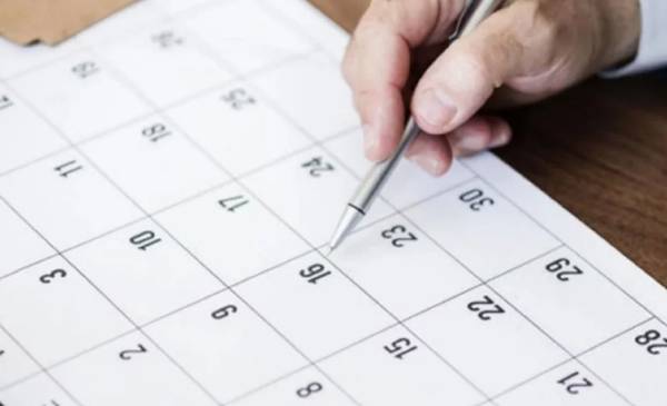 Quiénes tienen feriado el viernes 15 y domingo 17 de agosto