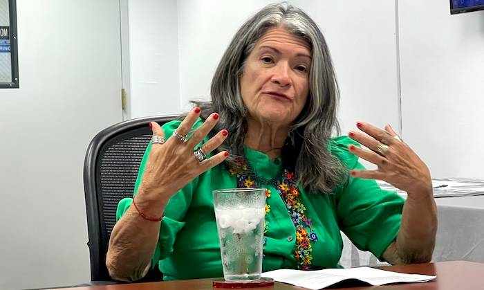 ‘Envejecer en comunidad’: comisionada Lorraine Cortés