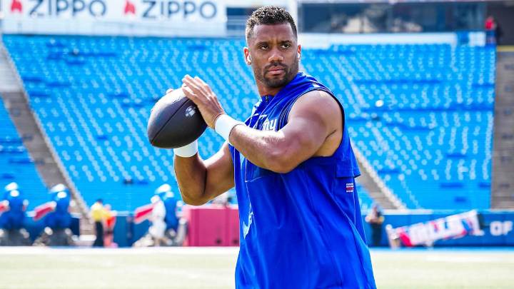 Countdown to Kickoff: Giants take the field