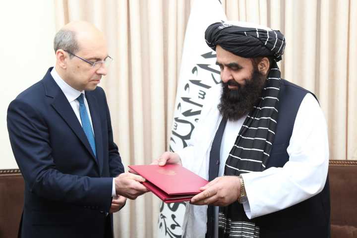 Where does the Gulf stand on Russia’s recognition of the Taliban?