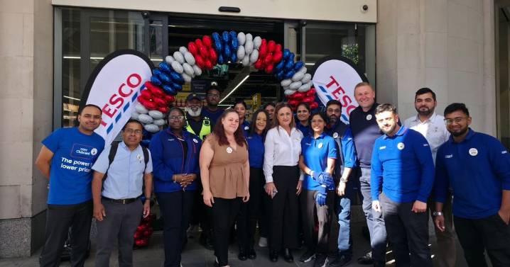 New Tesco Express store opens in North London with 11 jobs