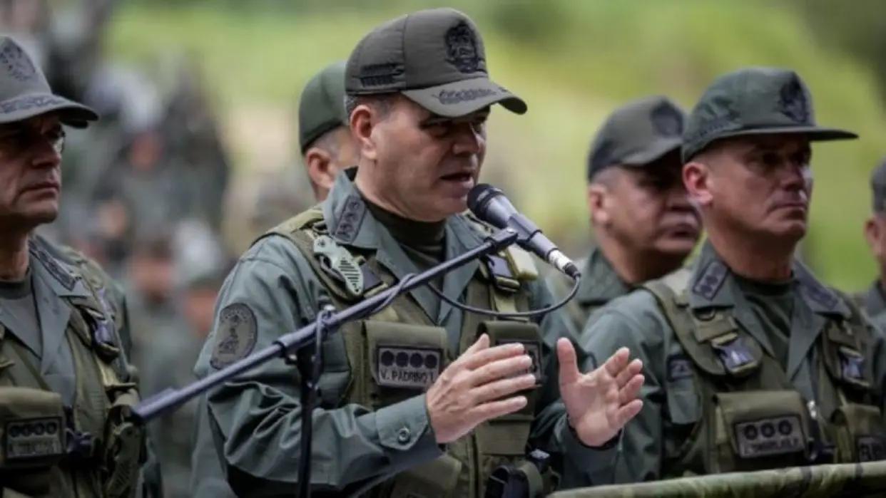 Ministro de Defensa sostuvo «fructífera» reunión con el embajador de China