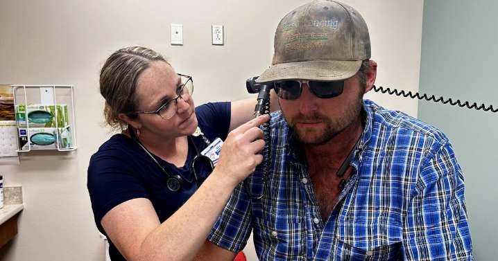 Experts say rural emergency rooms are increasingly run without doctors