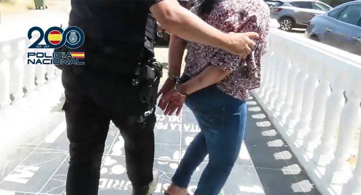 Cierran un club de Badajoz por explotación sexual y drogas: liberadas tres mujeres