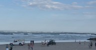 1 person missing after boat capsizes off Salisbury Beach in Massachusetts; 1 person rescued