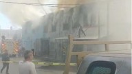 Fuerte incendio en bodega de Barrio Alto movilizó a bomberos
