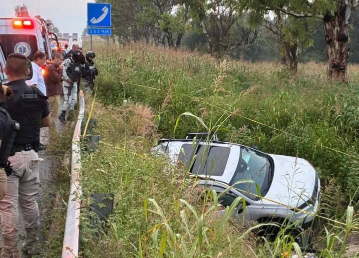 Un chofer de tráiler y la carretera mojada por la lluvia habrían provocado el accidente del hijo del exgobernador Luis Armando Reynoso