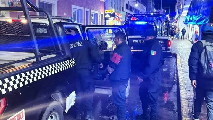 Detienen a tres presuntos “desplazadores” en cajeros de Chiautempan