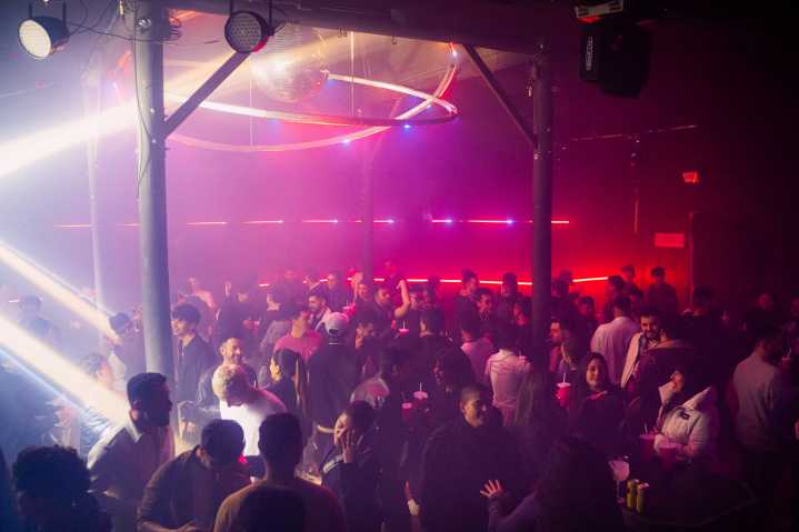 Desde DJ internacionales hasta stand-up comedy: Así se encenderán las noches en Coquimbo y La Serena