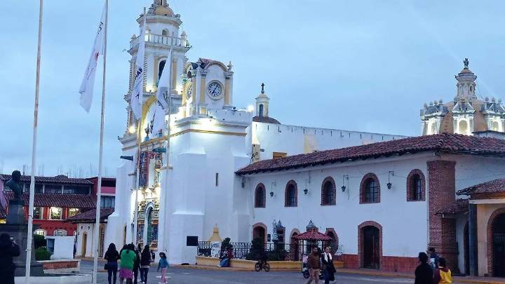 Gana Ayuntamiento de Chignahuapan litigio y anuncia demolición nocturna de “La Cenaduría”