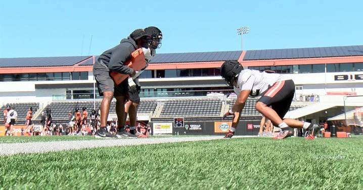 Oregon State's edge rushers ready to prove their growth this season