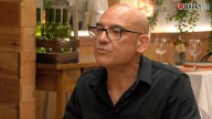 Un soltero de 'First Dates' indigna a su cita: "Las mujeres sois todas posesivas y obligáis a mentir"