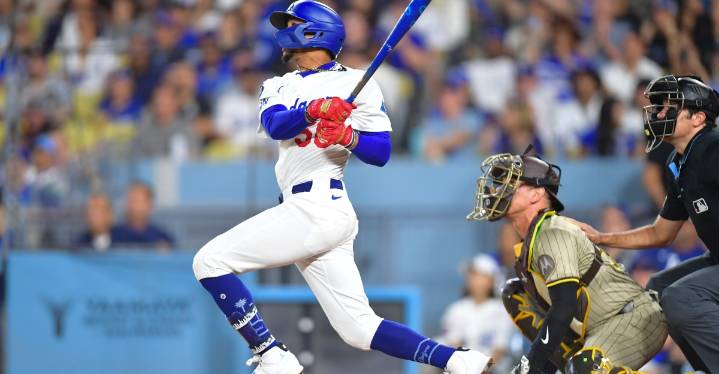 Dodgers notes: Mookie Betts, Max Muncy, Jack Dreyer