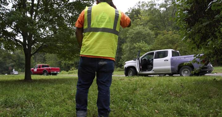 Trump to join Washington patrol while feds deploy checkpoints around city