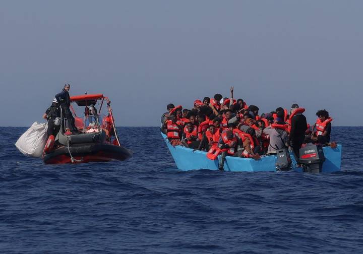 Llegan 14 pateras a Baleares con más de 200 personas a bordo