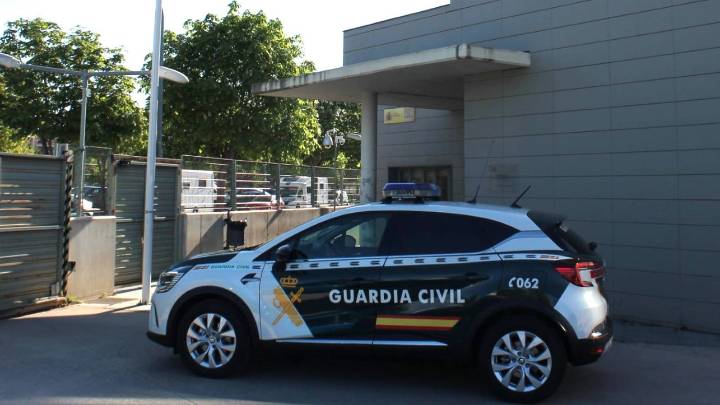 Dos detenidos por robos con fuerza en tres bares de municipios de Guadalajara