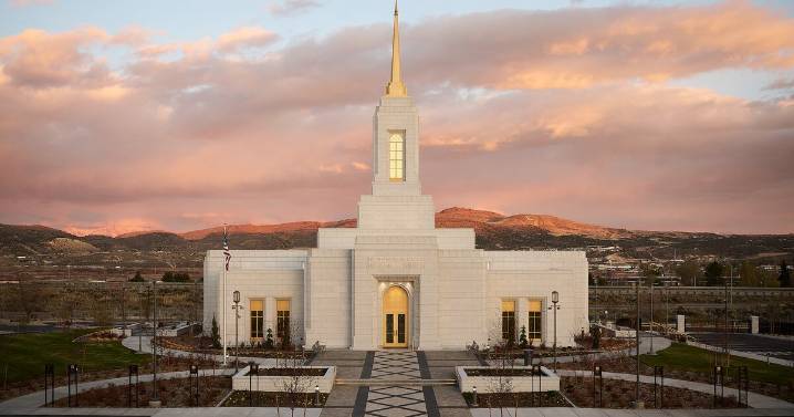Elko Nevada Temple opens for media, public tours
