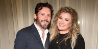 Kelly Clarkson's Life Has Been "Flipped Upside Down"