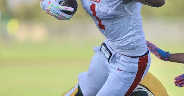 PREP FOOTBALL ROUNDUP: Summers' dual-threat performance leads Madison past Bonneville 33