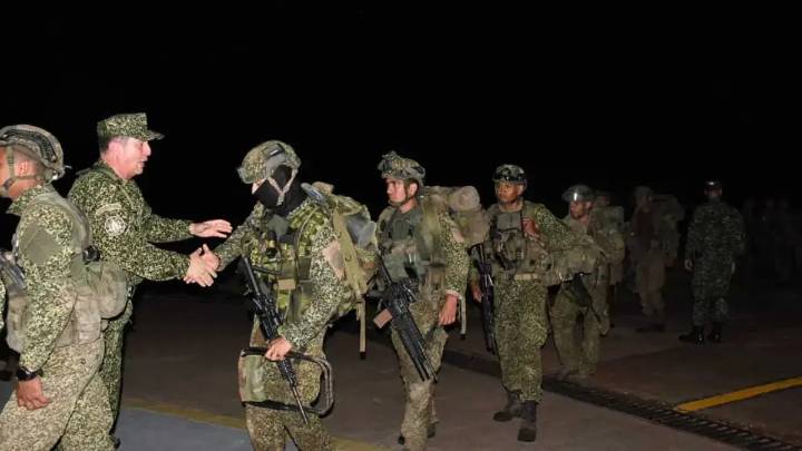 La negociación para liberar a los 33 militares secuestrados que desnudó la gobernanza criminal de ‘Mordisco’ en Guaviare