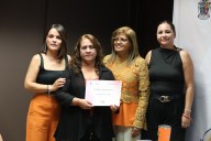 Reconocen a seis mujeres que han contribuido a la mejora de la sociedad juarense