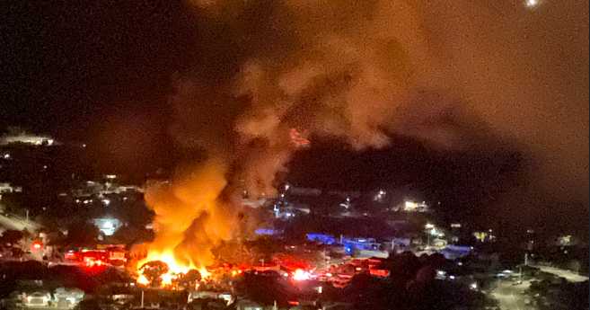 Home collapses in early morning Aina Haina fire