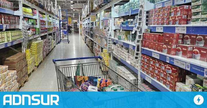 20:17 Cuánto dinero necesitó una familia en julio para no caer en la pobreza
