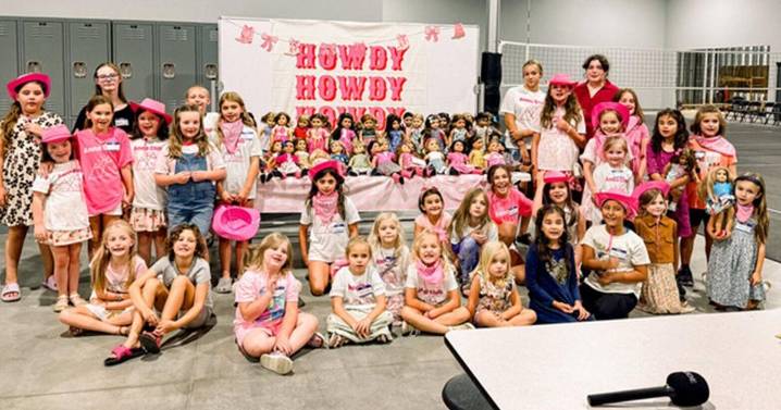 Girls in Marion, who experienced the effects of Hurricane Helene, send dolls to flooding victims in Texas