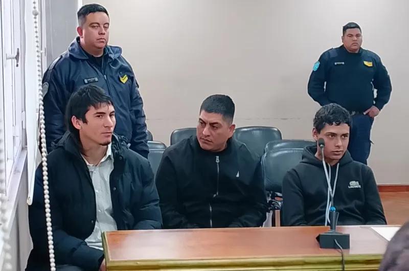 Once puñaladas y condena: largas penas para los atacantes de un Policía Federal en Frías