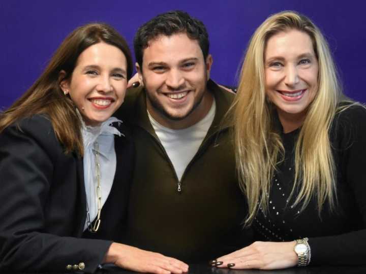 Es falso que Karina Milei está usando un reloj Rolex de US$ 35 mil en esta foto