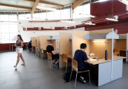 El doble reto de estudiar en verano: contra el temario y el calor