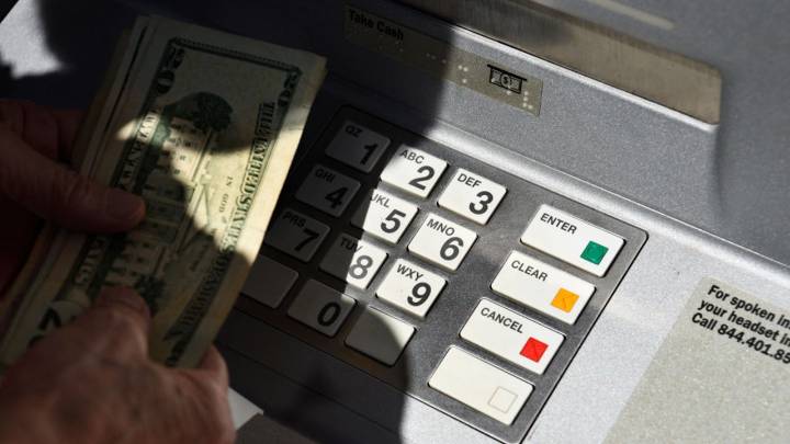 Workers nearly tricked into breaking open ATM by scammer