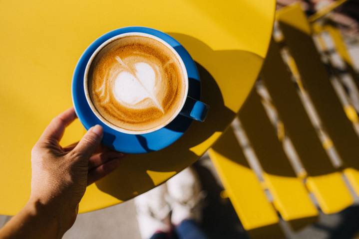 The Best Time for Coffee: Energy, Digestion, and Sleep