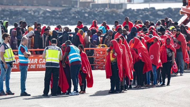 Canarias ve "irresponsable" y un sinsentido el ‘no’ balear a los menores