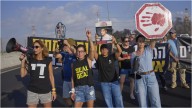 (+Videos) Manifestantes bloquean carreteras en Israel para exigir acuerdo sobre rehenes