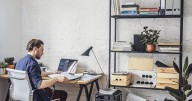 Do freelancers need commercial insurance?