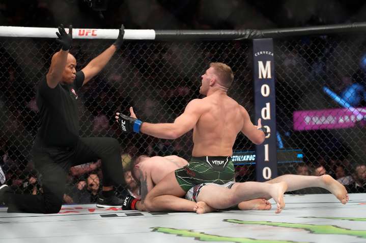 DraftKings promo code: Get a $200 bonus for UFC 319 & a $200 NFL Sunday Ticket discount