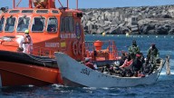 Canarias lamenta la "irresponsabilidad e insolidaridad" de Baleares tras pedir la suspensión del reparto de menores
