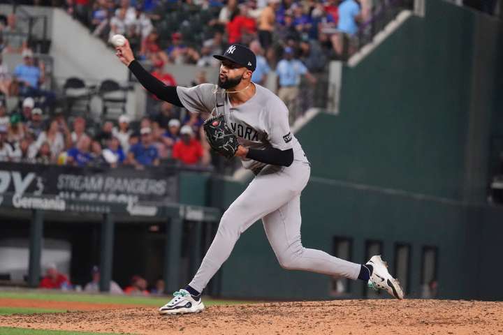 Yankees’ reconsidered approach to closing didn’t stop another Devin Williams meltdown