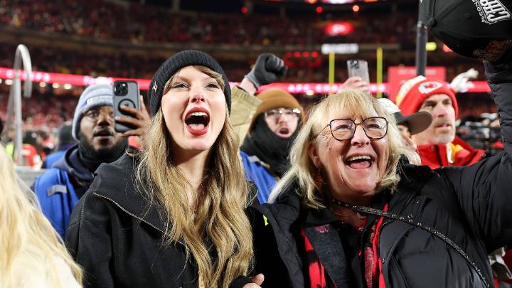 Travis Kelce reveals what Taylor Swift and Donna Kelce have in common