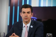"Con todos adentro". Urtubey llamó a armar un frente con Cristina Kirchner y Elisa Carrió para enfrentar a Milei en 2027