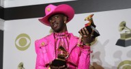 Lil Nas X enfrenta cuatro cargos en Los Ángeles por agresión y conducta desordenada