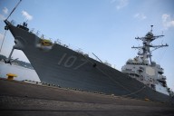 EE.UU. despliega flota naval frente a Venezuela en operación antinarcóticos