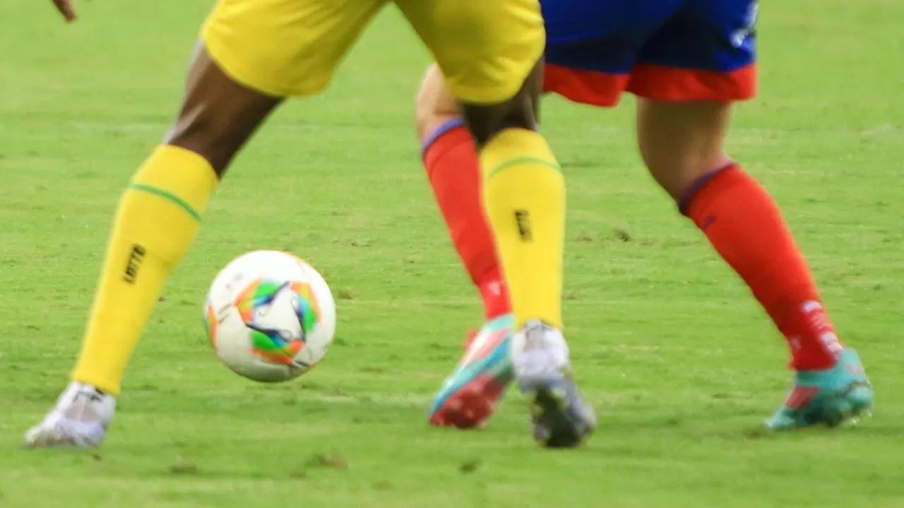 DT del fútbol colombiano explotó: acusaron a su equipo de quemar tiempo y ser 'marrulleros'