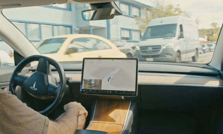 Elon Musk teases crazy new Tesla FSD model: here’s when it’s coming
