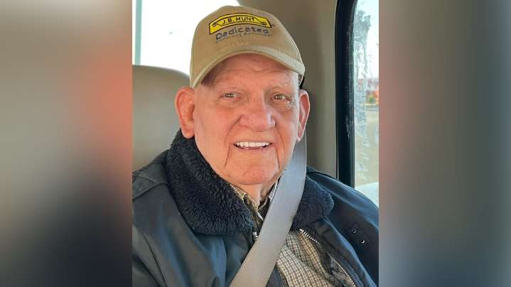 91-year-old barber from Lincoln passes away